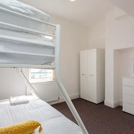 Cherry Property - Mango Suite Blackpool Extérieur photo